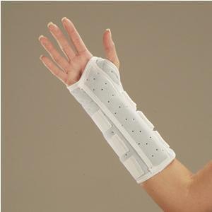 DeRoyal Wrist and Forearm Splint with Binding | Medical Source.